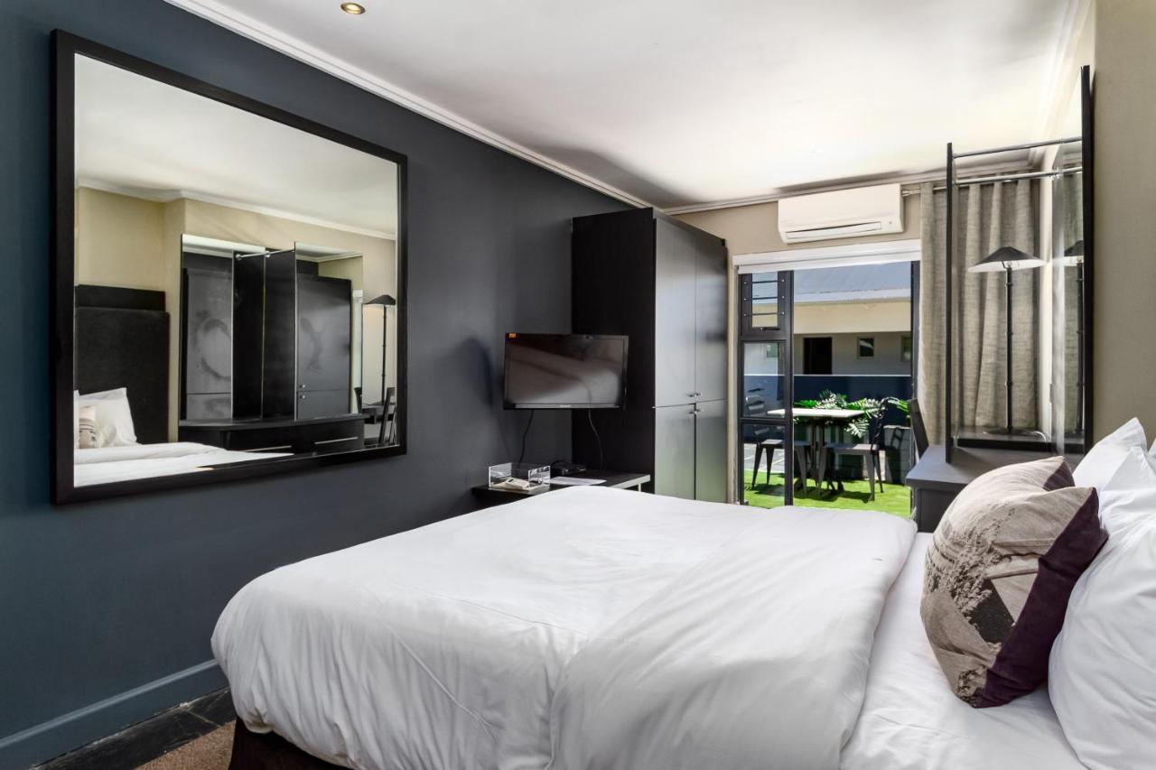 Life & Leisure Boutique Guesthouse ステレンボッシュ エクステリア 写真